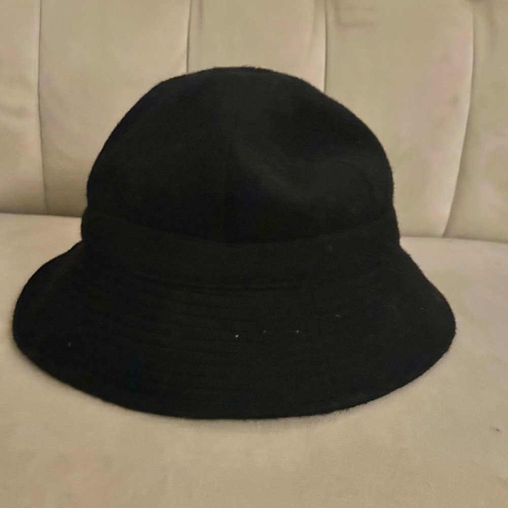 Mature Ha Hat in Black Bucket Style Wool Nylon - Picture 4 of 7